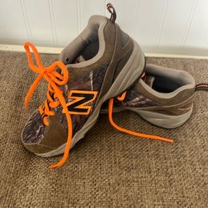 NEW BALANCE BOYS SHOES
